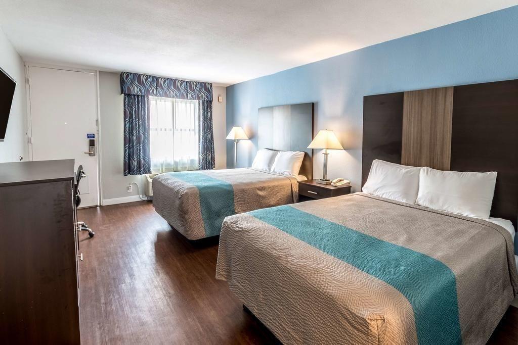 Econo Lodge Mineral Wells Eksteriør bilde